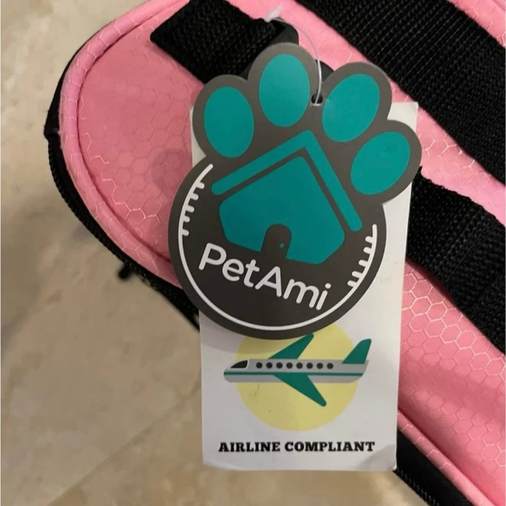 Puppy carrying case
